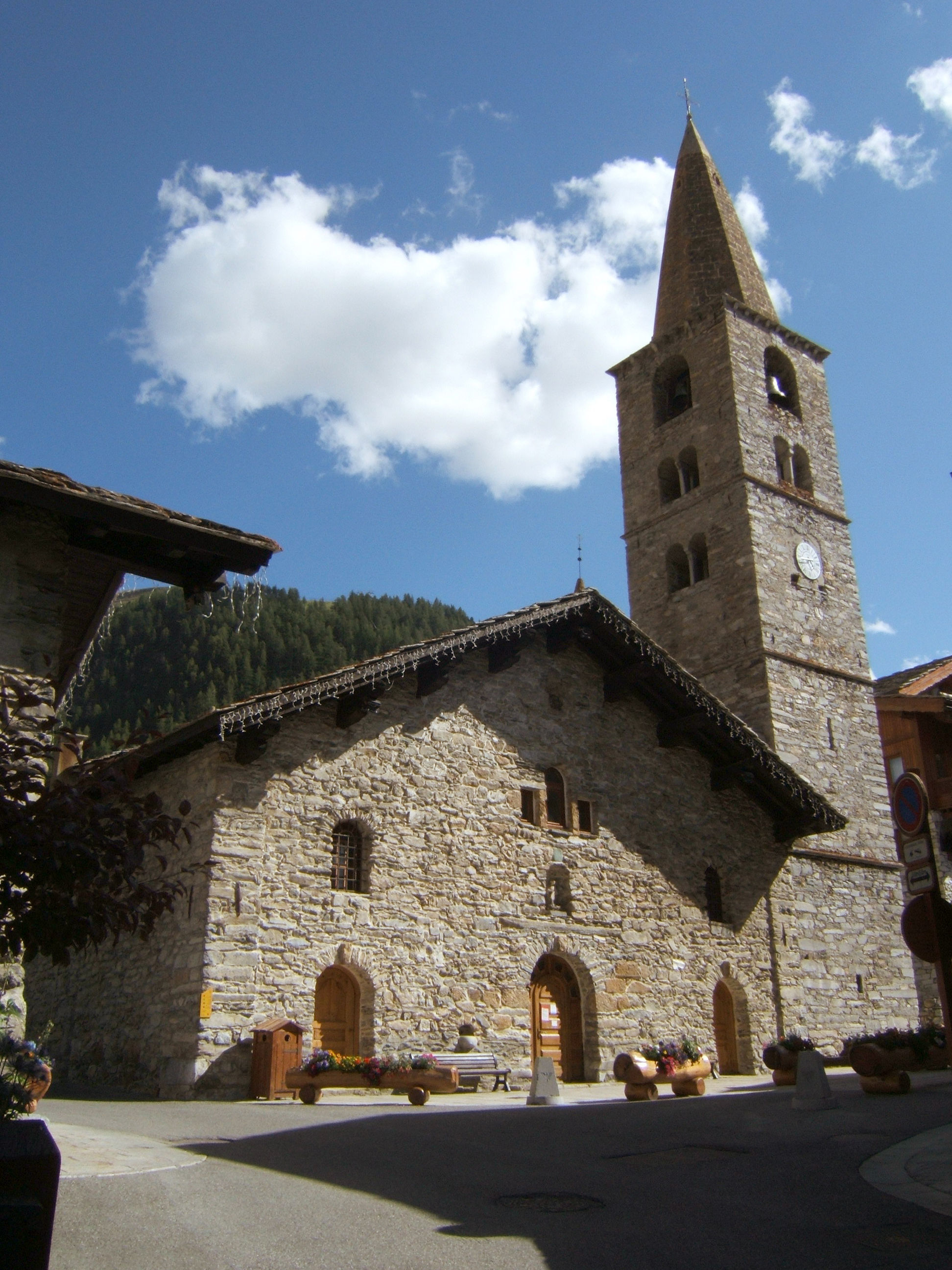 Eglise Saint-Bernard de Menthon