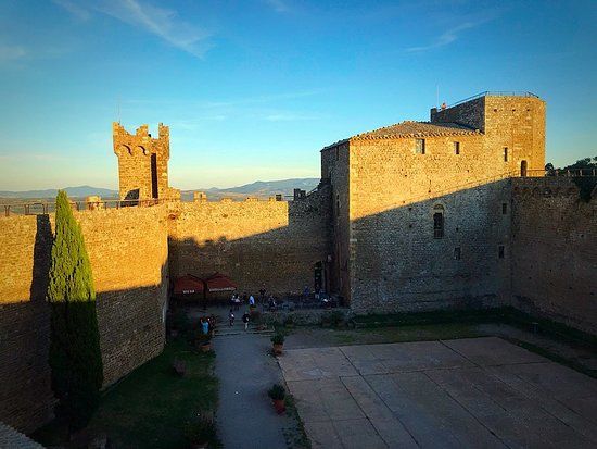 Castello di Montalcino