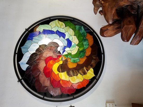 Glass Gallery EM