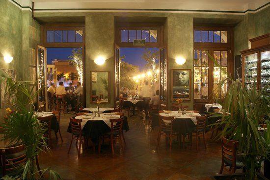 Hank's New Orleans Cafe & Oyster Bar