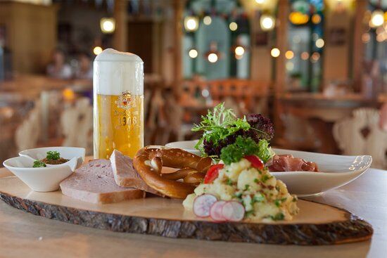 Drei Kronen 1308 Brauhaus
